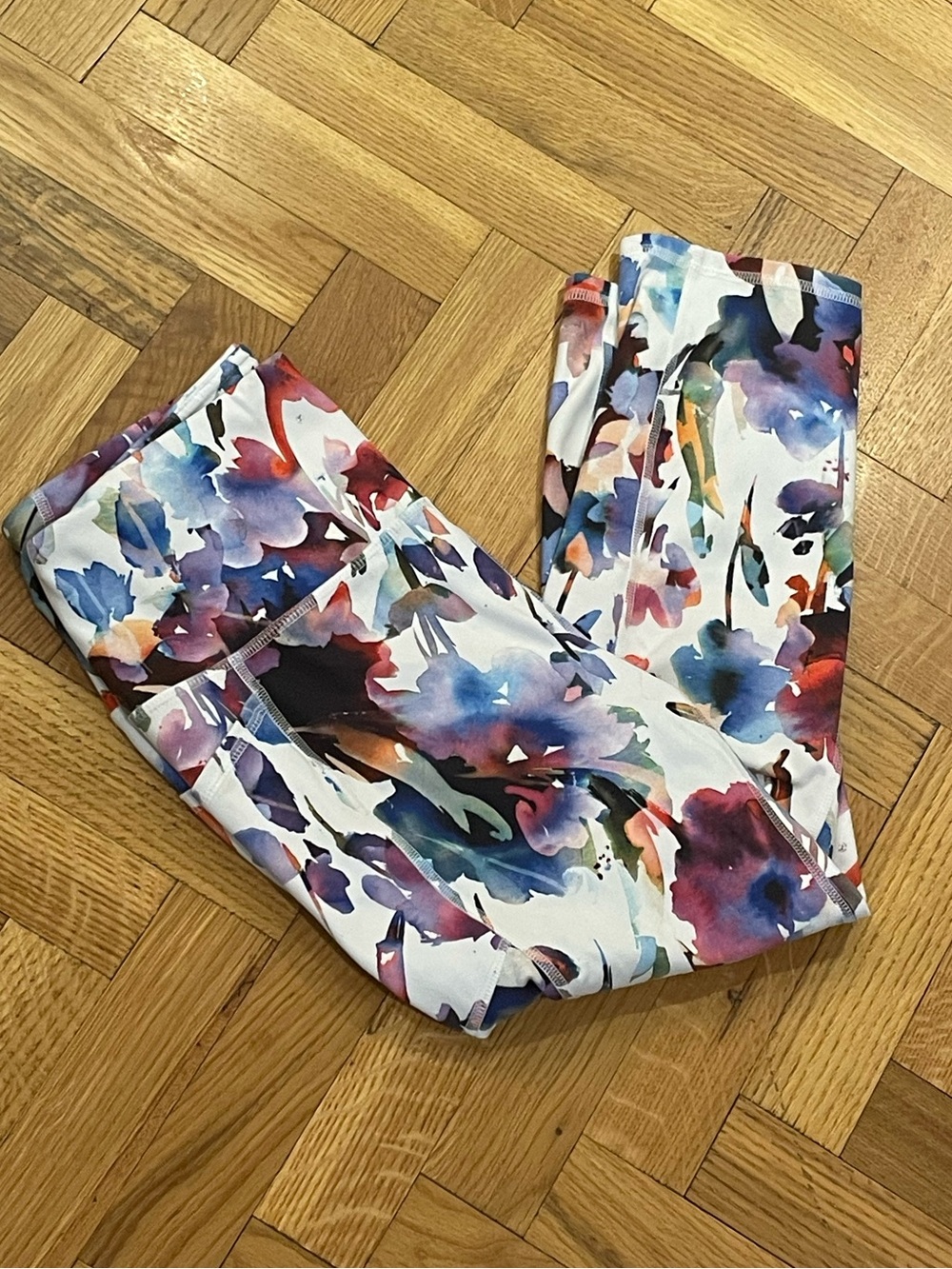 REBOOK~Vibrant Floral Active 7/8 Leggings